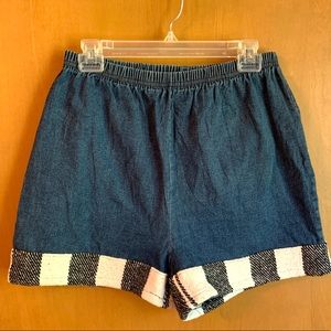 Denim Shorts with Trim, Elastic waist, size Medium